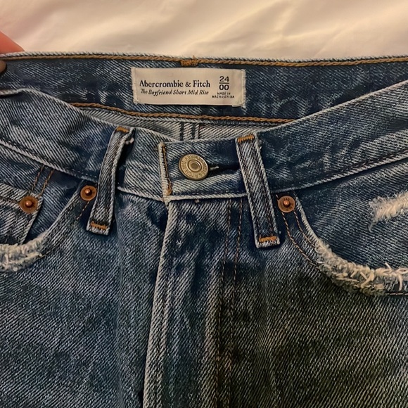 Abercrombie Jean Shorts - Picture 4 of 4